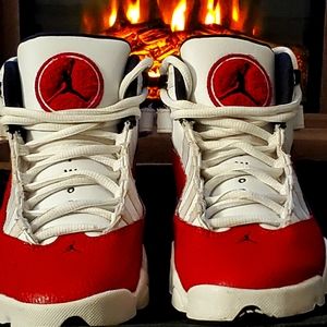 Boys size 4 jordan six rings retro